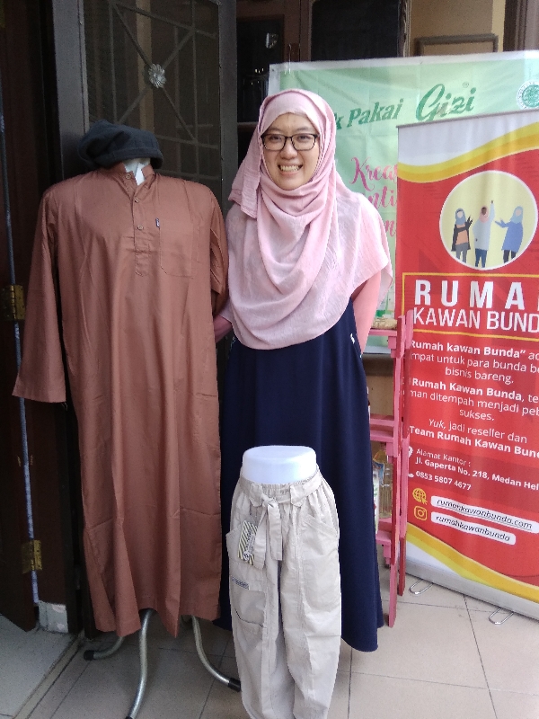 Tangkap Peluang Bisnis Fashion Pria, Sari Utami Ingin Populerkan Pakaian Sunnah